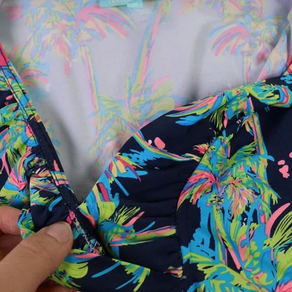 Anthony’s Resort Wear Top Womens M Blue Multicolor Palm Tree Ruffle V Neck - Picture 5 of 9